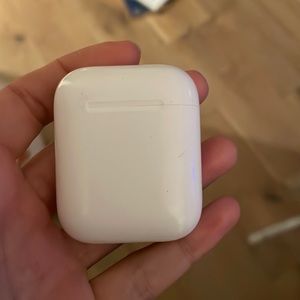 Airpods working bought the max